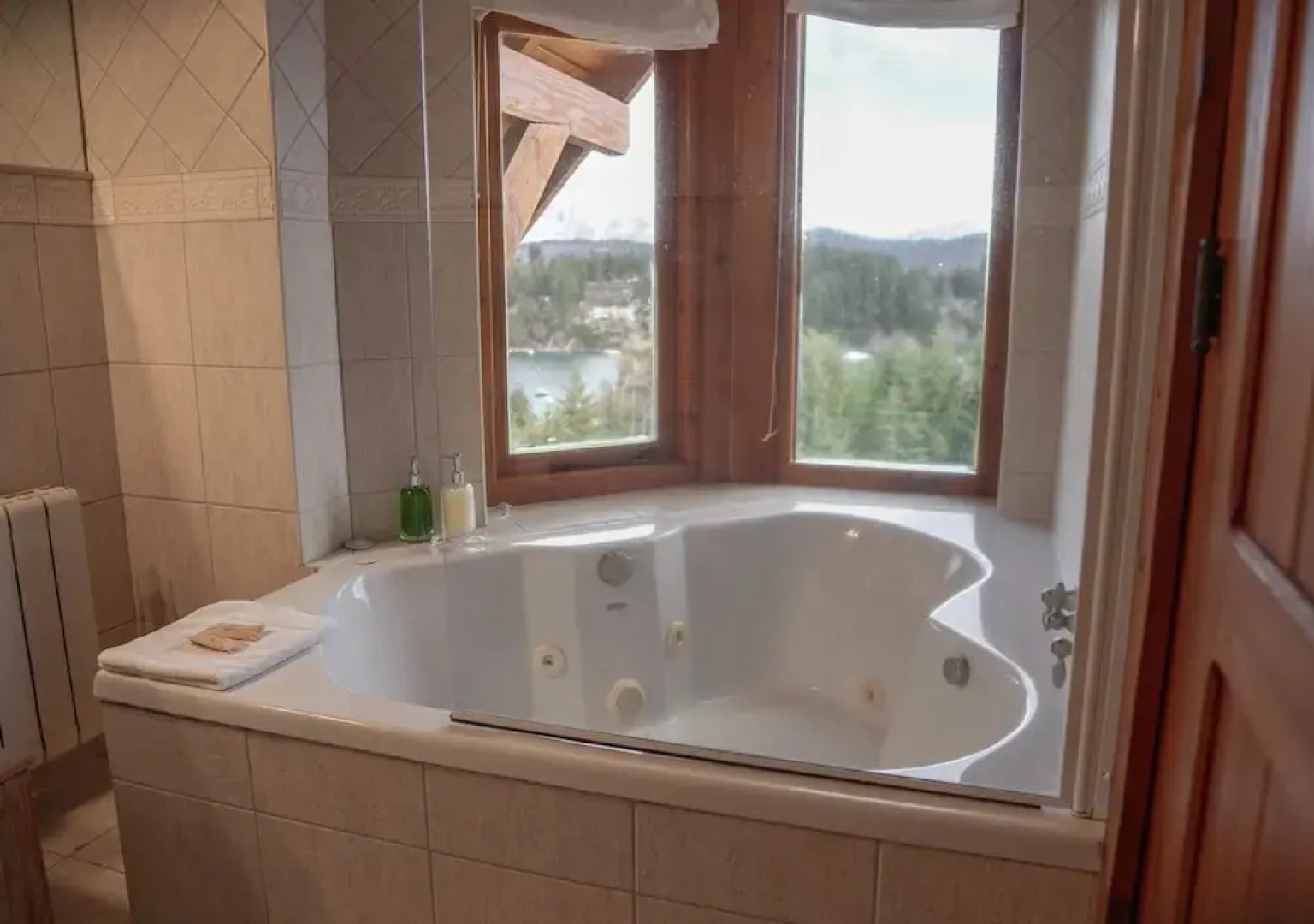 El Bosque by DOT Tradition