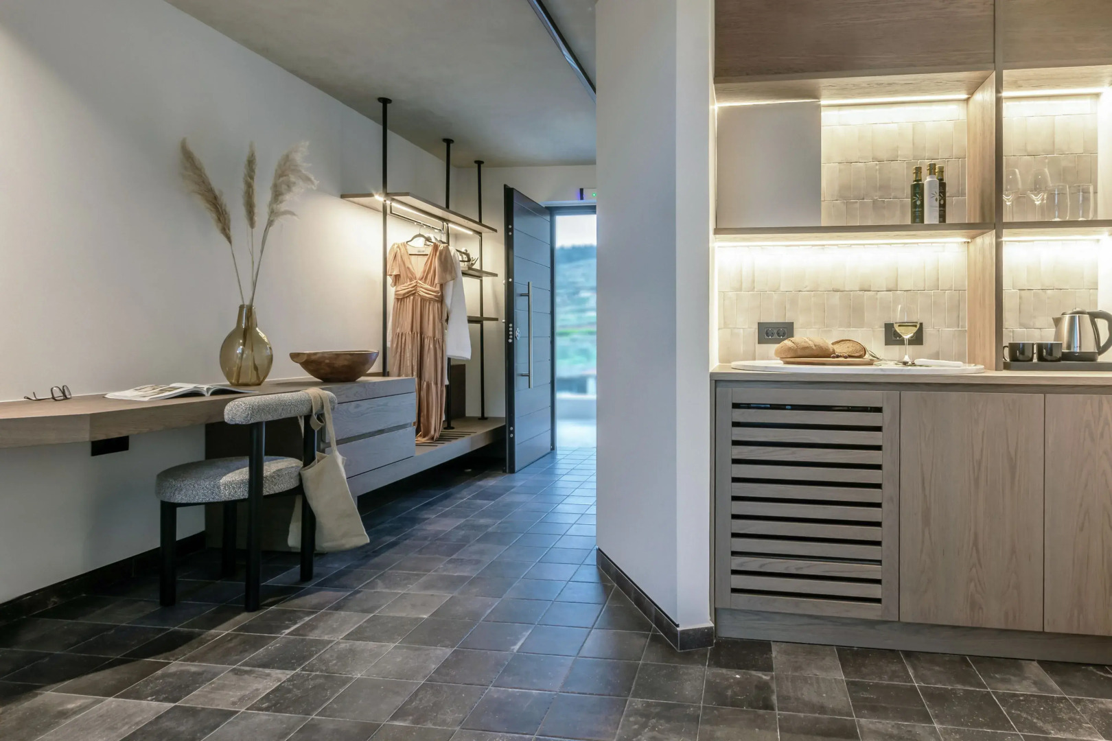 ACRO Upscale Residences