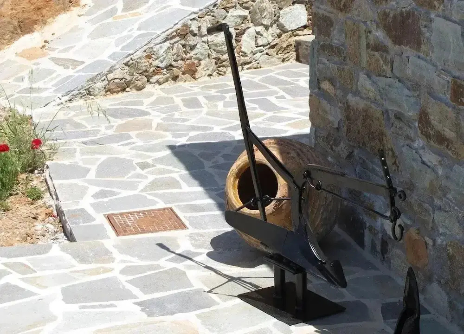 To mpalkoni tis Karistou