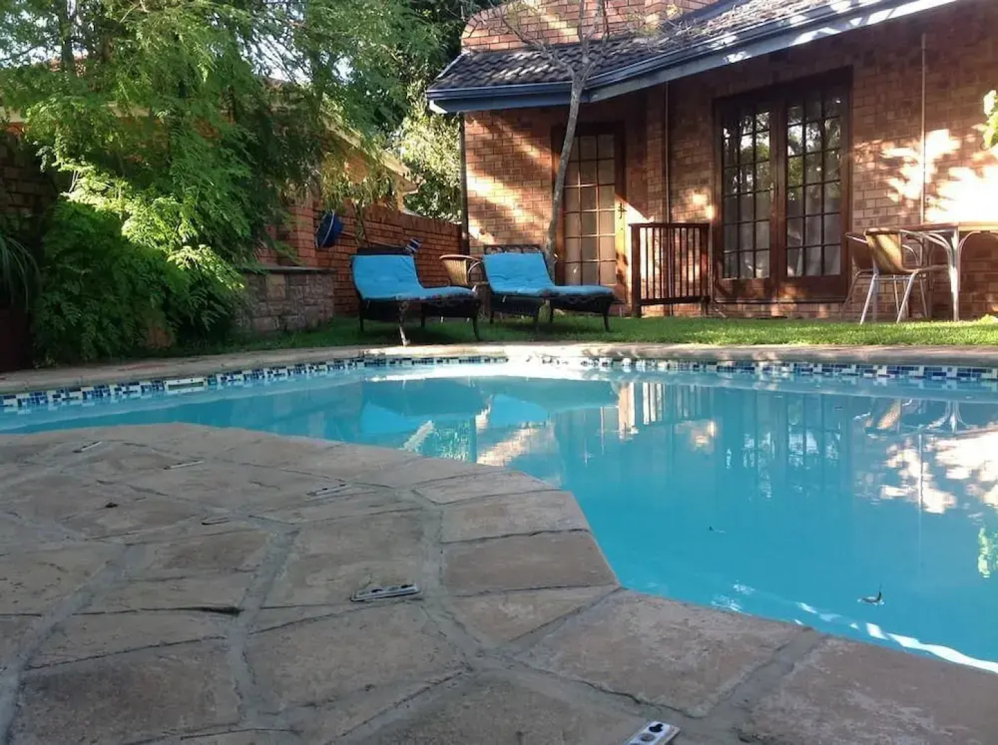 Rhino Coast Guest House