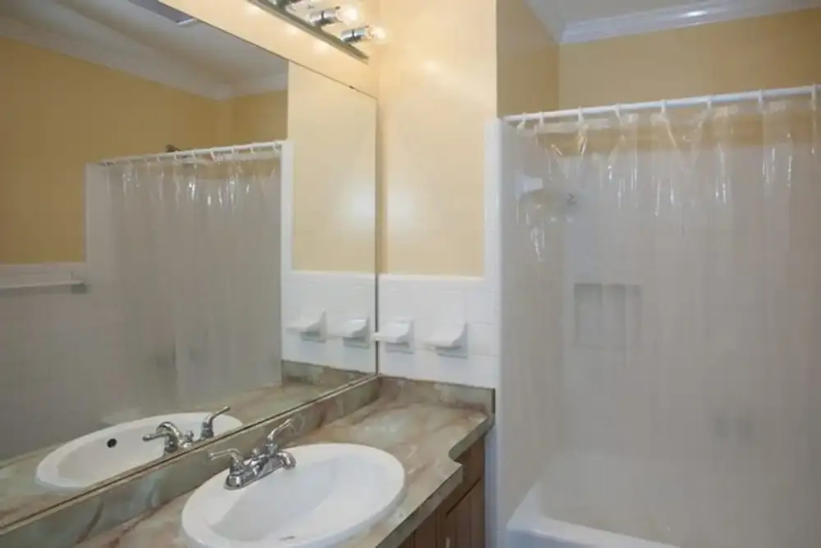 Hollybourne II by Jekyll Realty