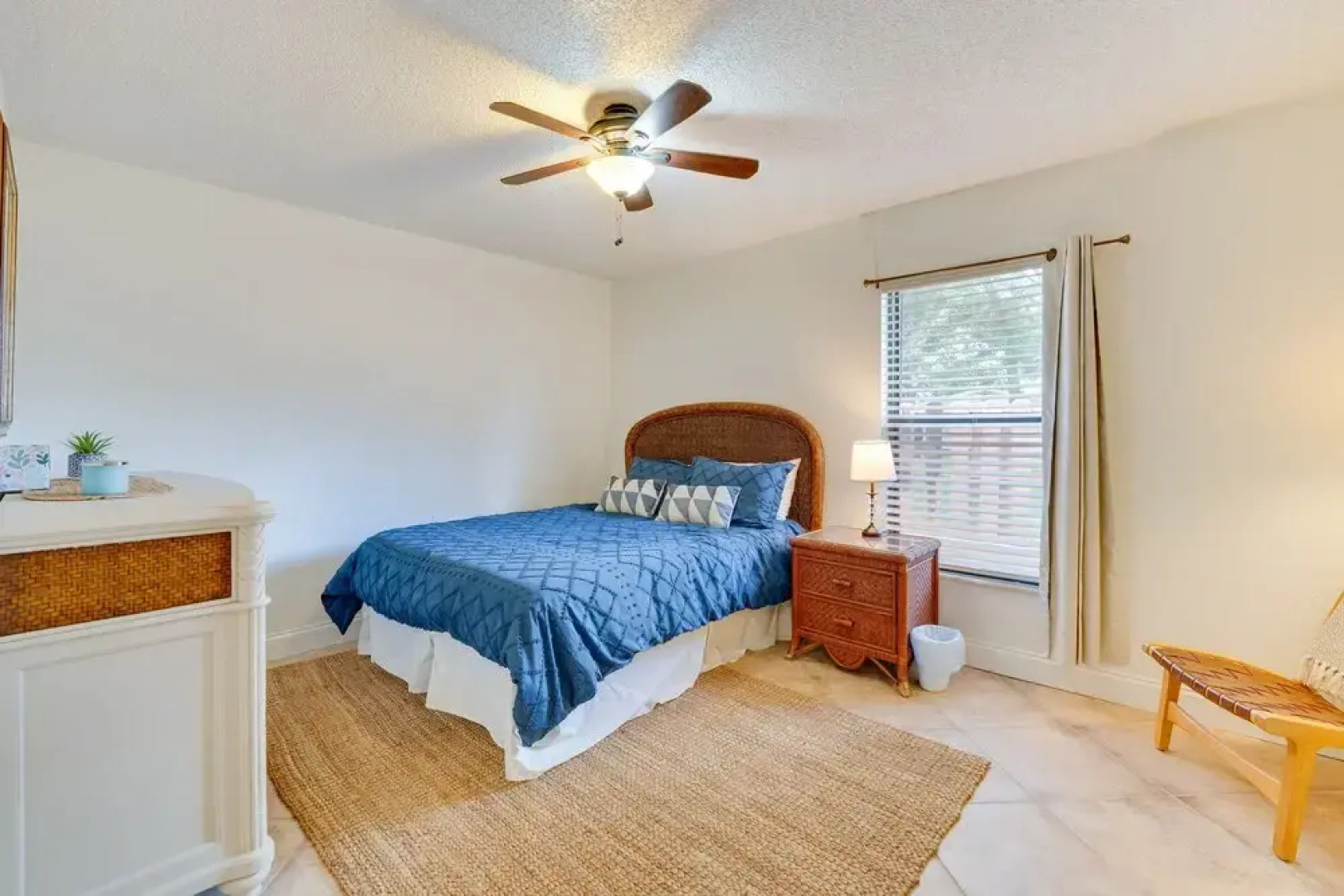 Winter Haven Retreat w/ Private Pool!