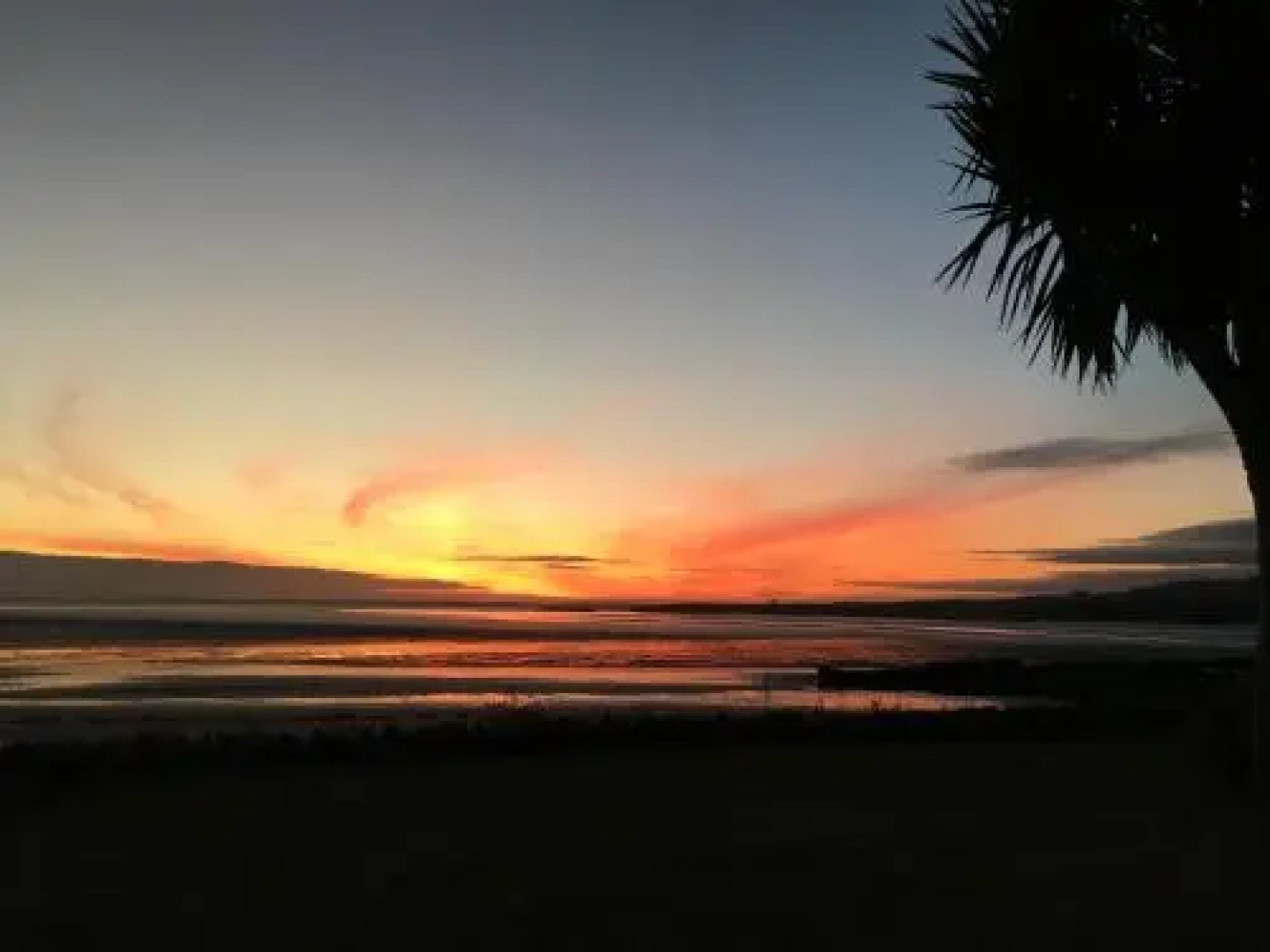 Airds Bay Luxury Beach House