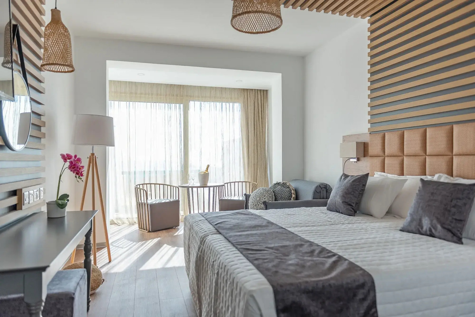 Piere Anne Beach Hotel