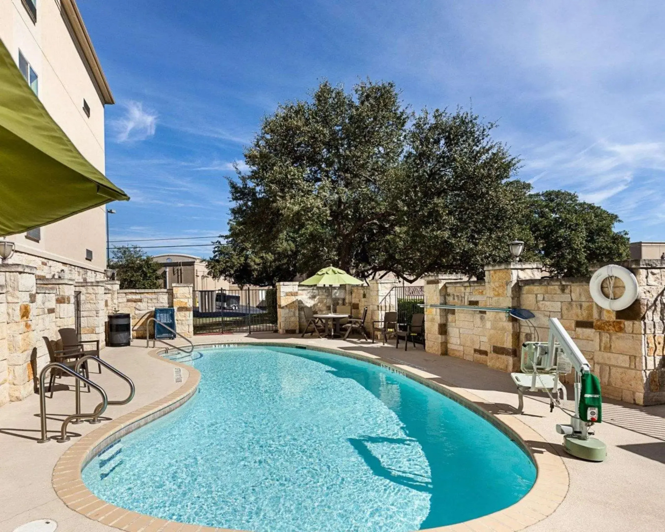 Comfort Suites San Antonio North - Stone Oak