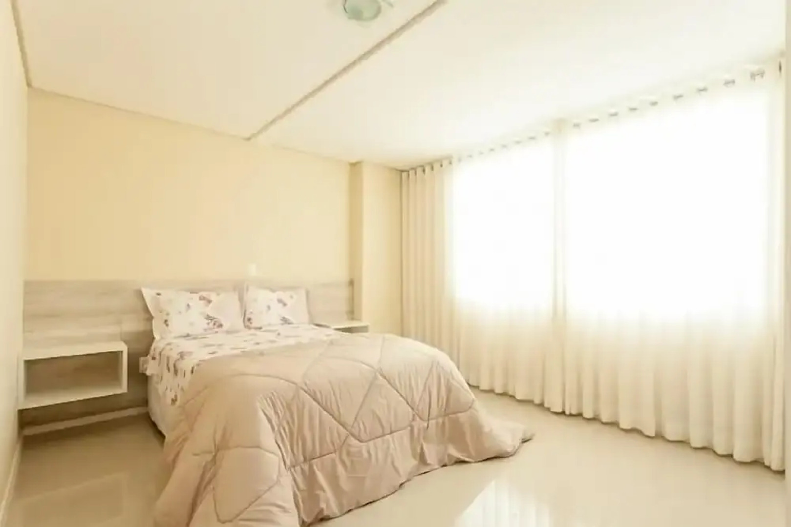 Jurerê Sol E Mar Temporada