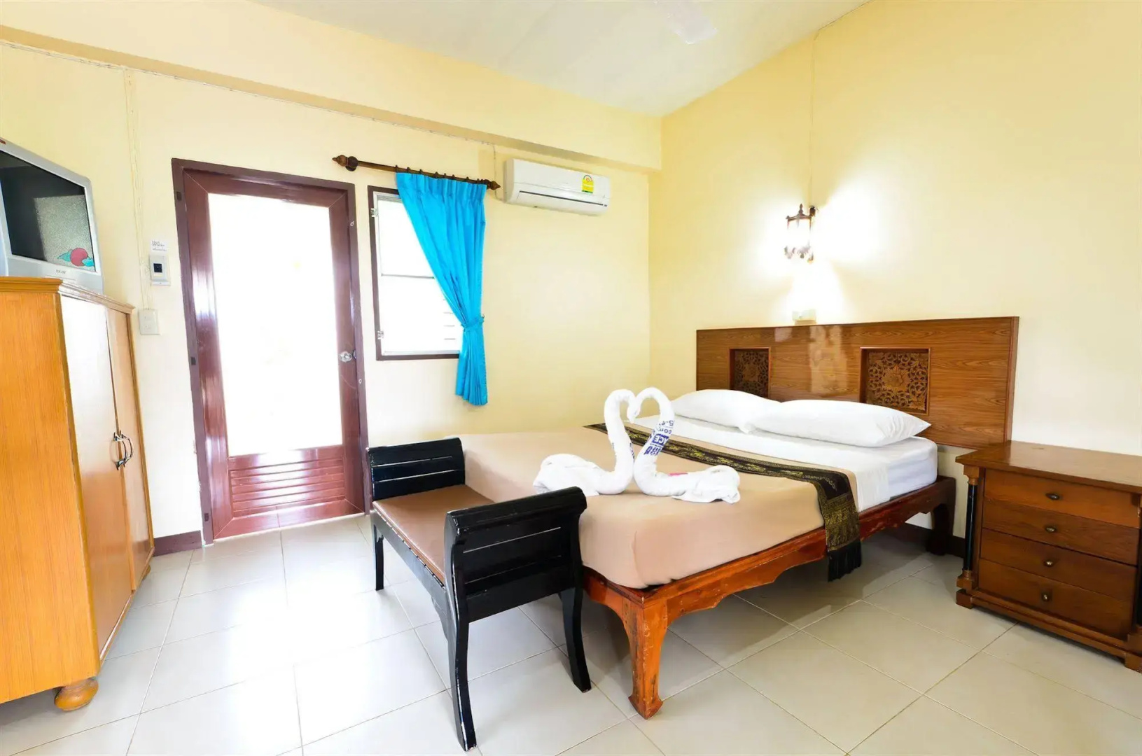 Sananwan Beach B&B