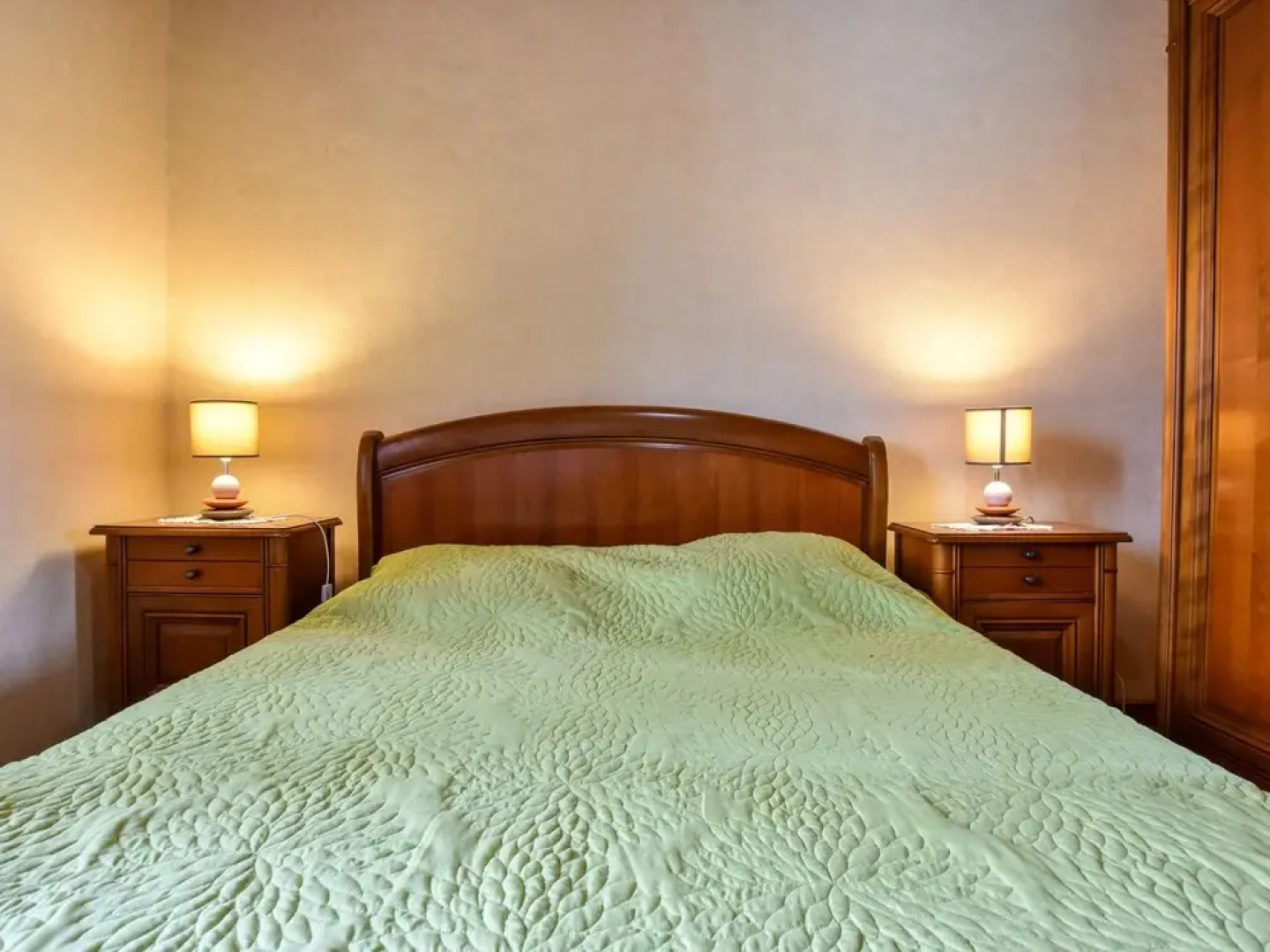 Cozy Holiday Home With Garden in Padirac France