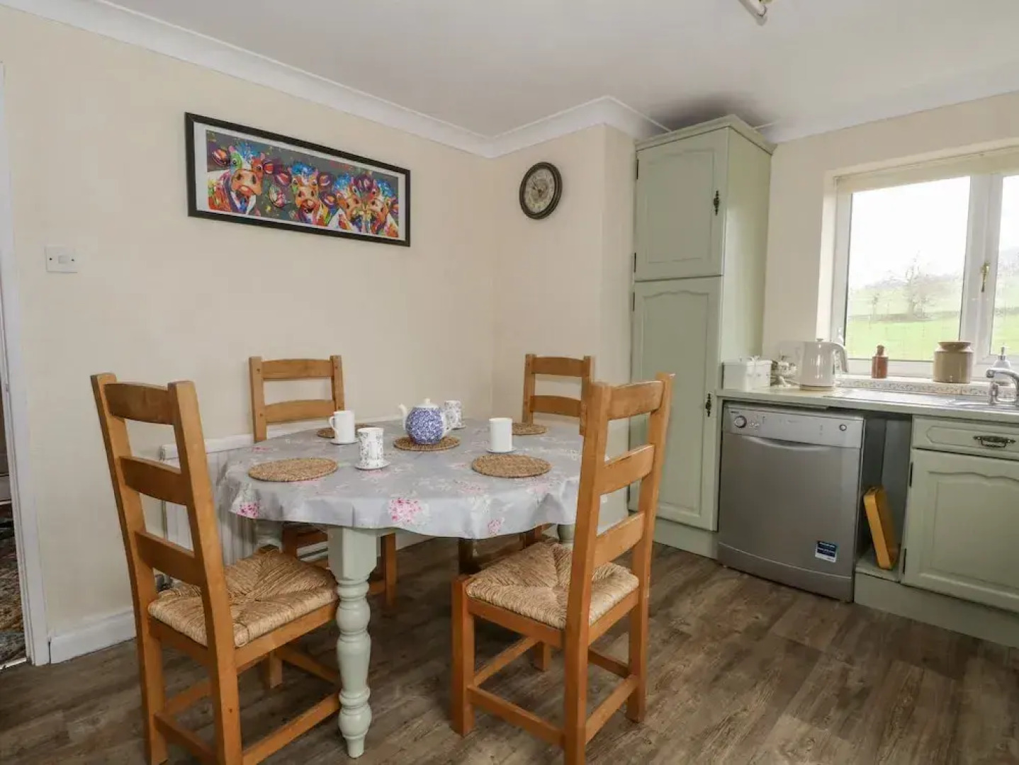 Hawksbridge Bungalow