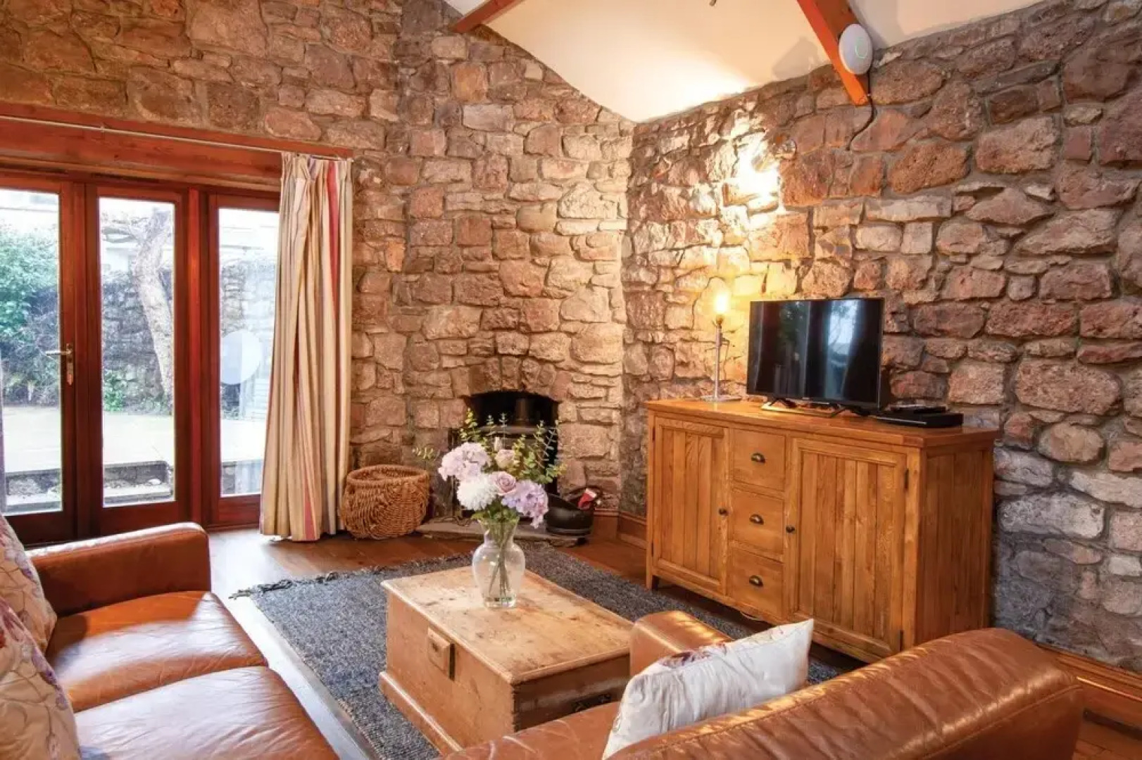 Hill End Barn - 1 Bed Barn Conversion - Llangennith