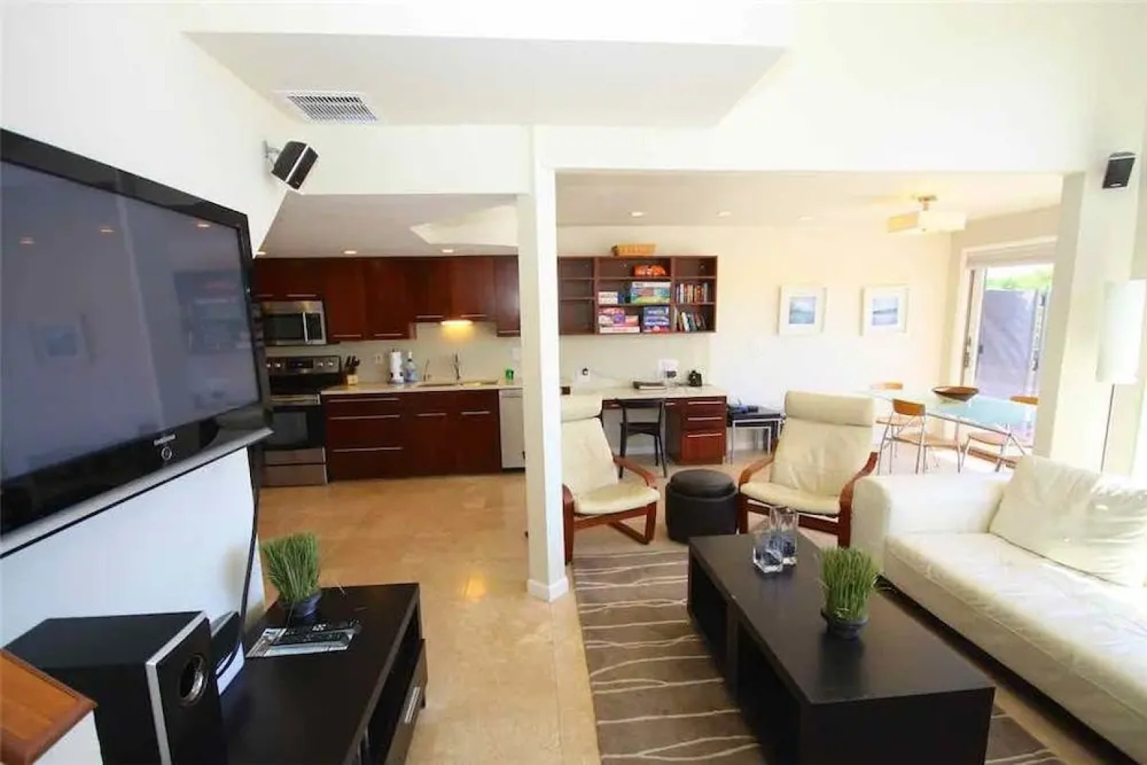 201-bydesign On The Beach I