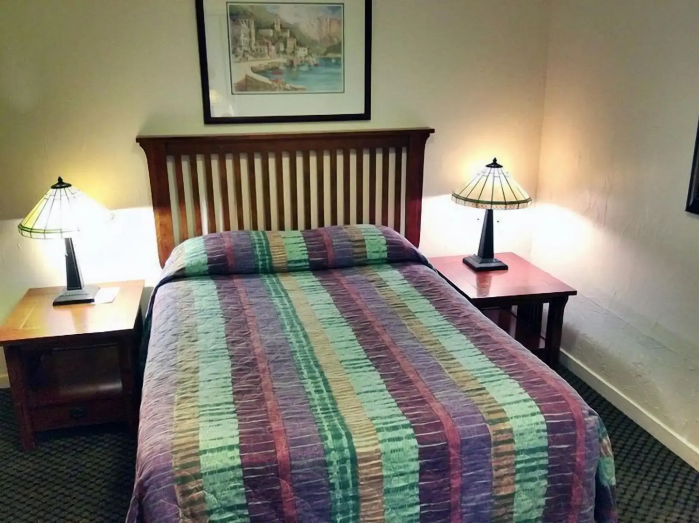 Capitola Venetian Hotel