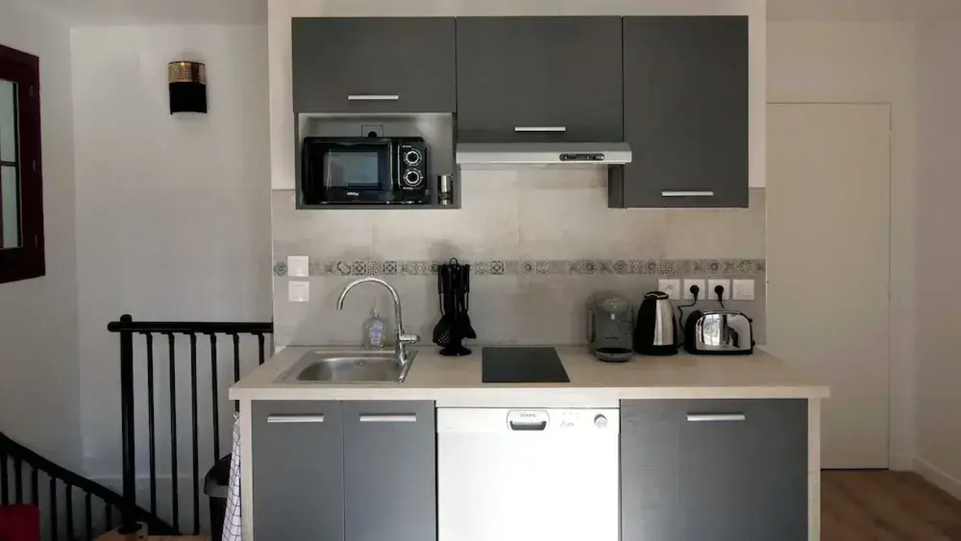 Amazing Duplex With Sauna 1br/4p in the Heart of Orly, Close to Paris