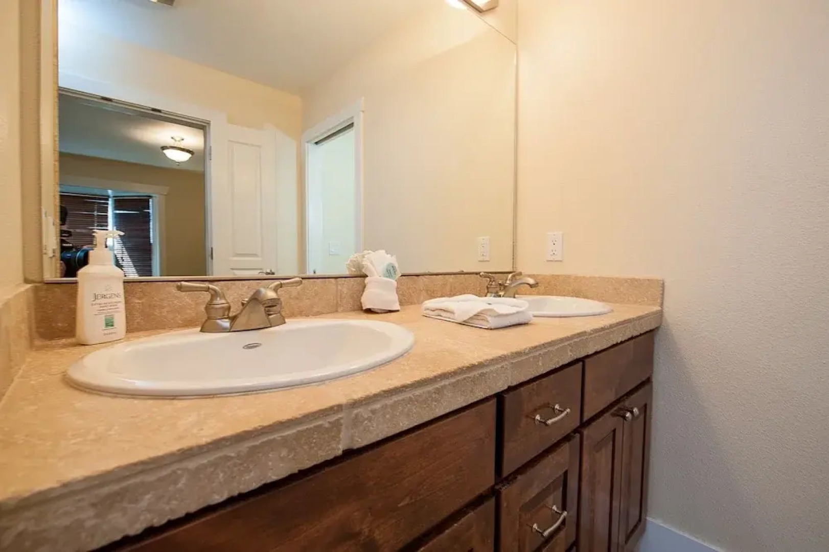 Above It All With Ocean Views 3 Br home by RedAwning