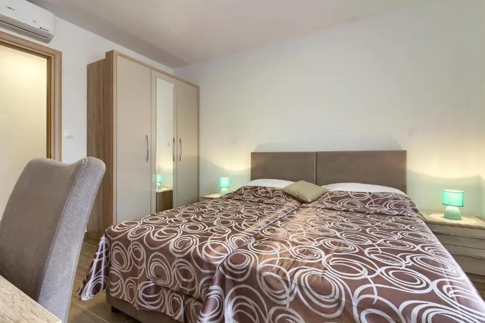 Luxury villa Banjole with private pool 200m from the beach