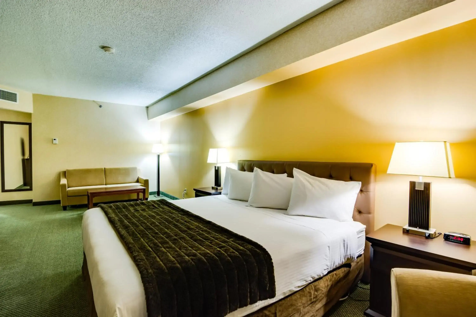 Sawridge Inn & Conference Centre Edmonton South