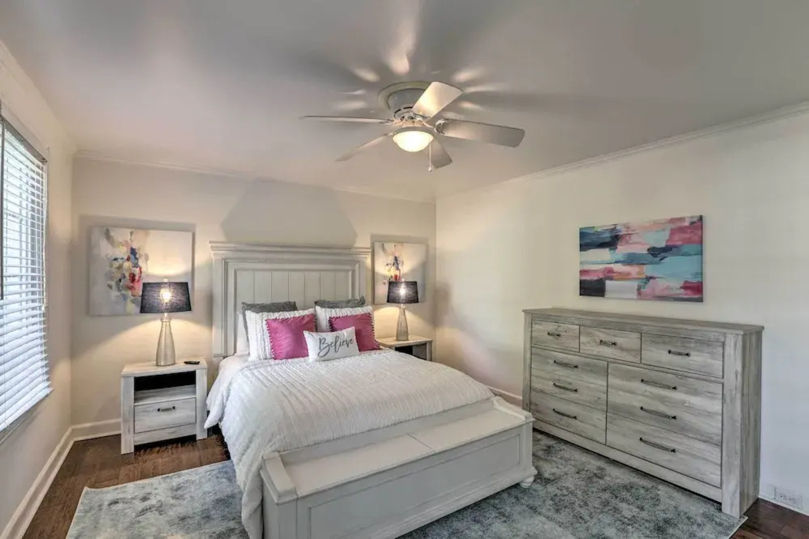 Walk to Broad St: Central Thomasville Condo