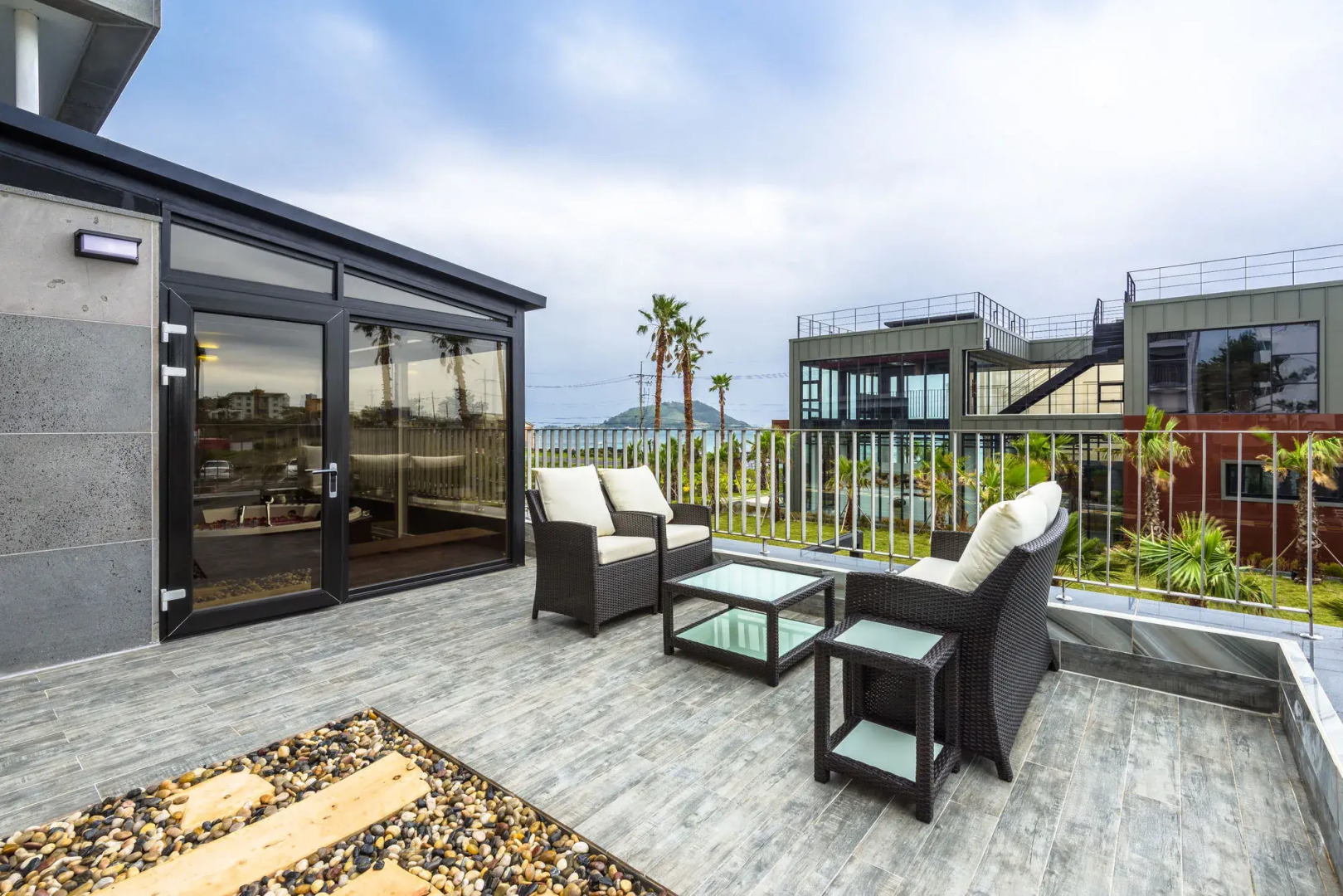 Augila Hotel Jeju Oceano Suites