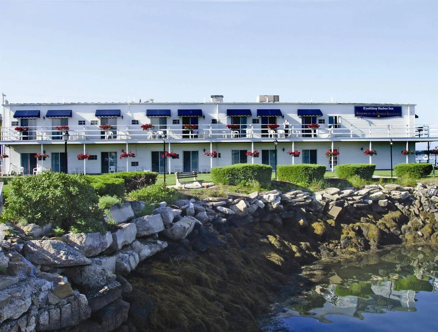 Boothbay Harbor Inn