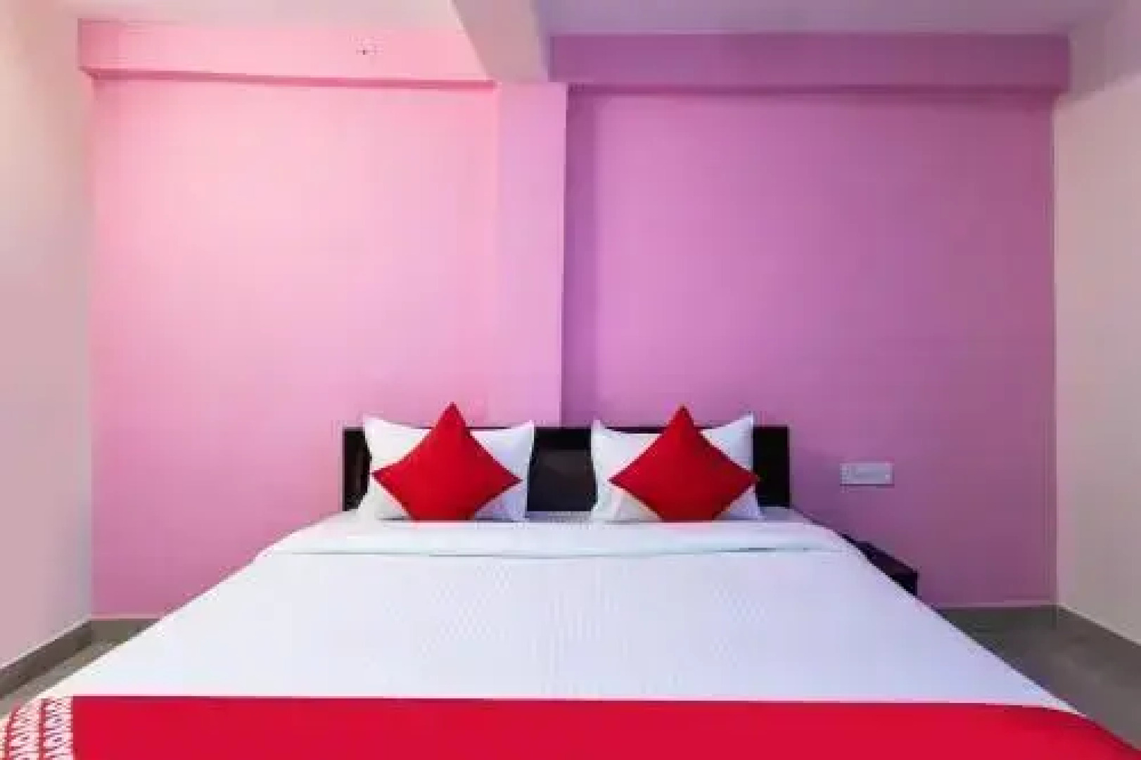 Hotel Decision by OYO Rooms