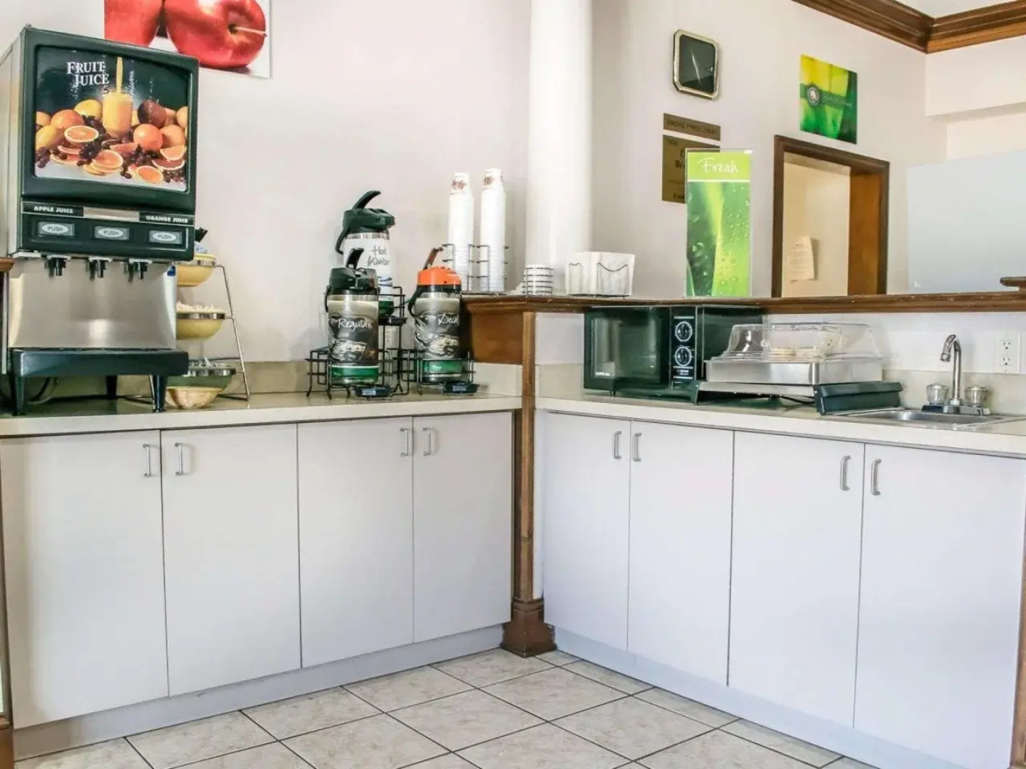 Quality Inn & Suites Brooks Louisville South