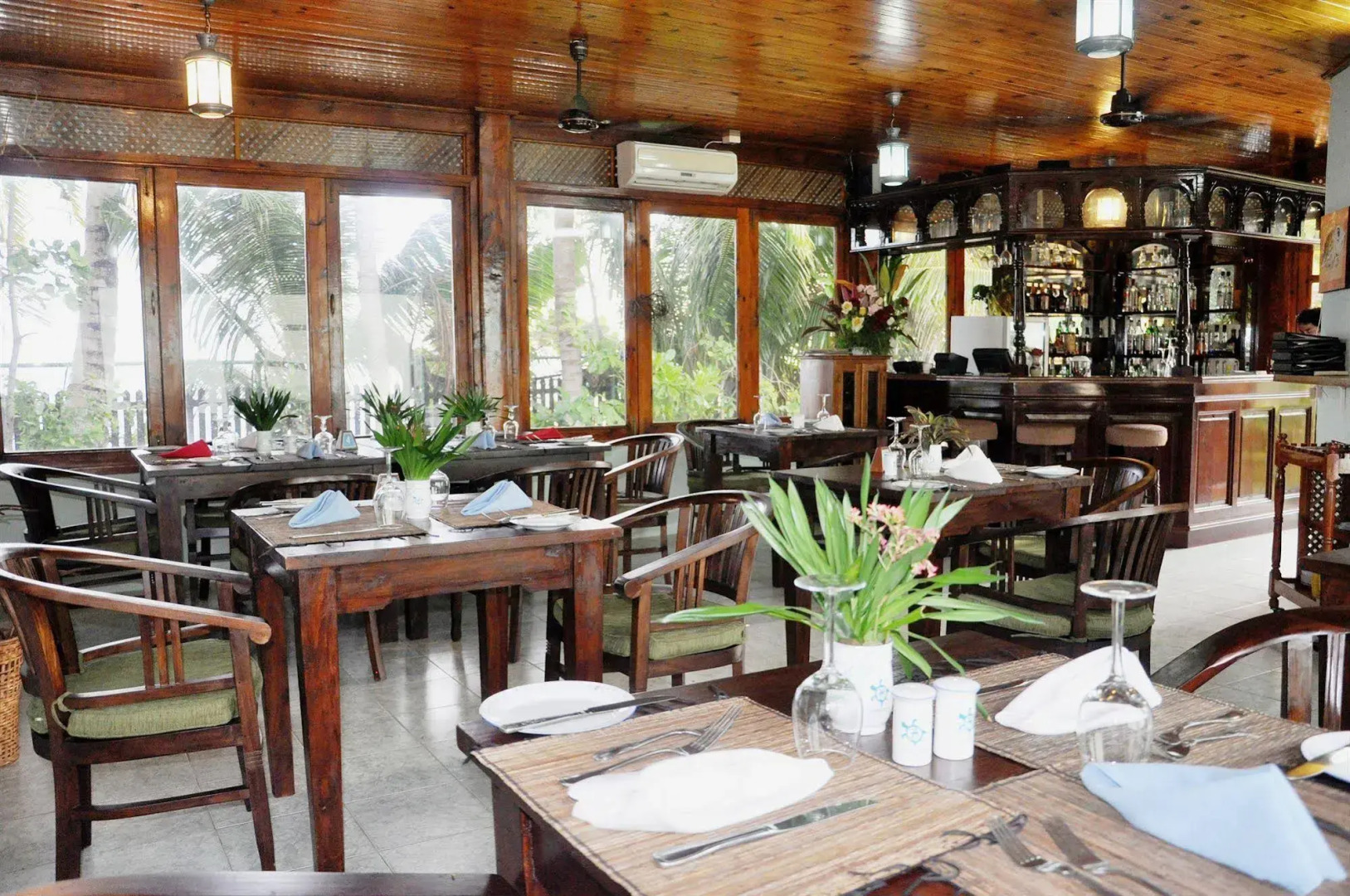 Le Relax Beach Resort - Praslin