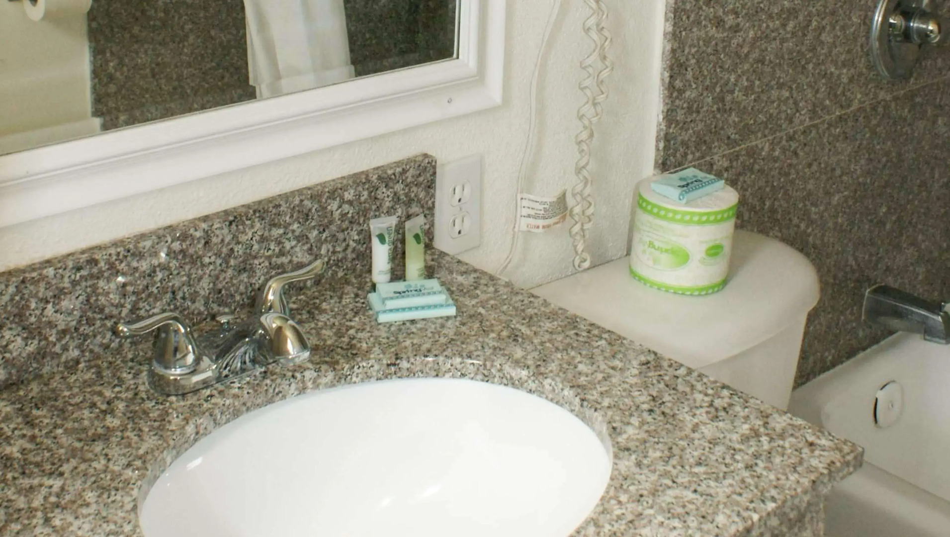 HWY Express Inn and Suites