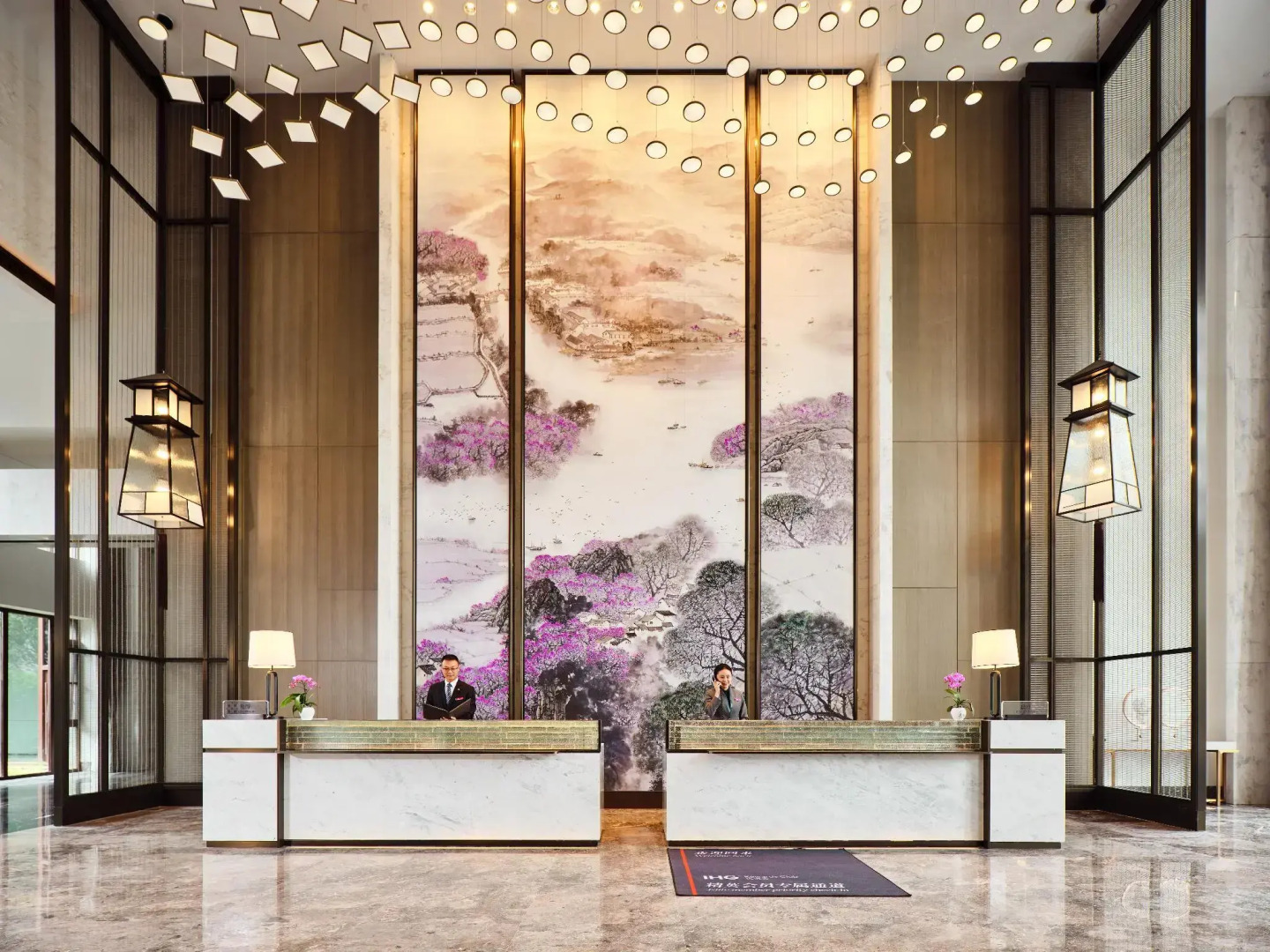 Crowne Plaza Wuxi Lake View