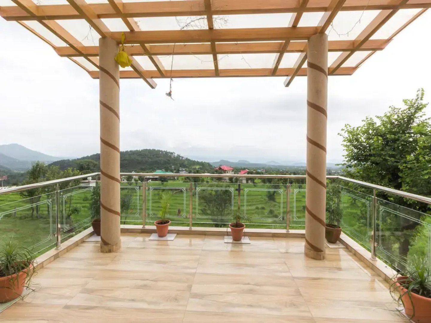 OYO 16593 Home Luxury 3BHK Galaxy Villa Andrar