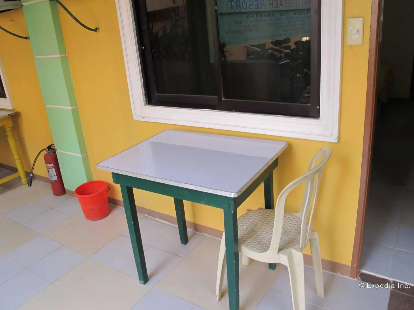 White Beach Resort Puerto Galera powered by Cocotel