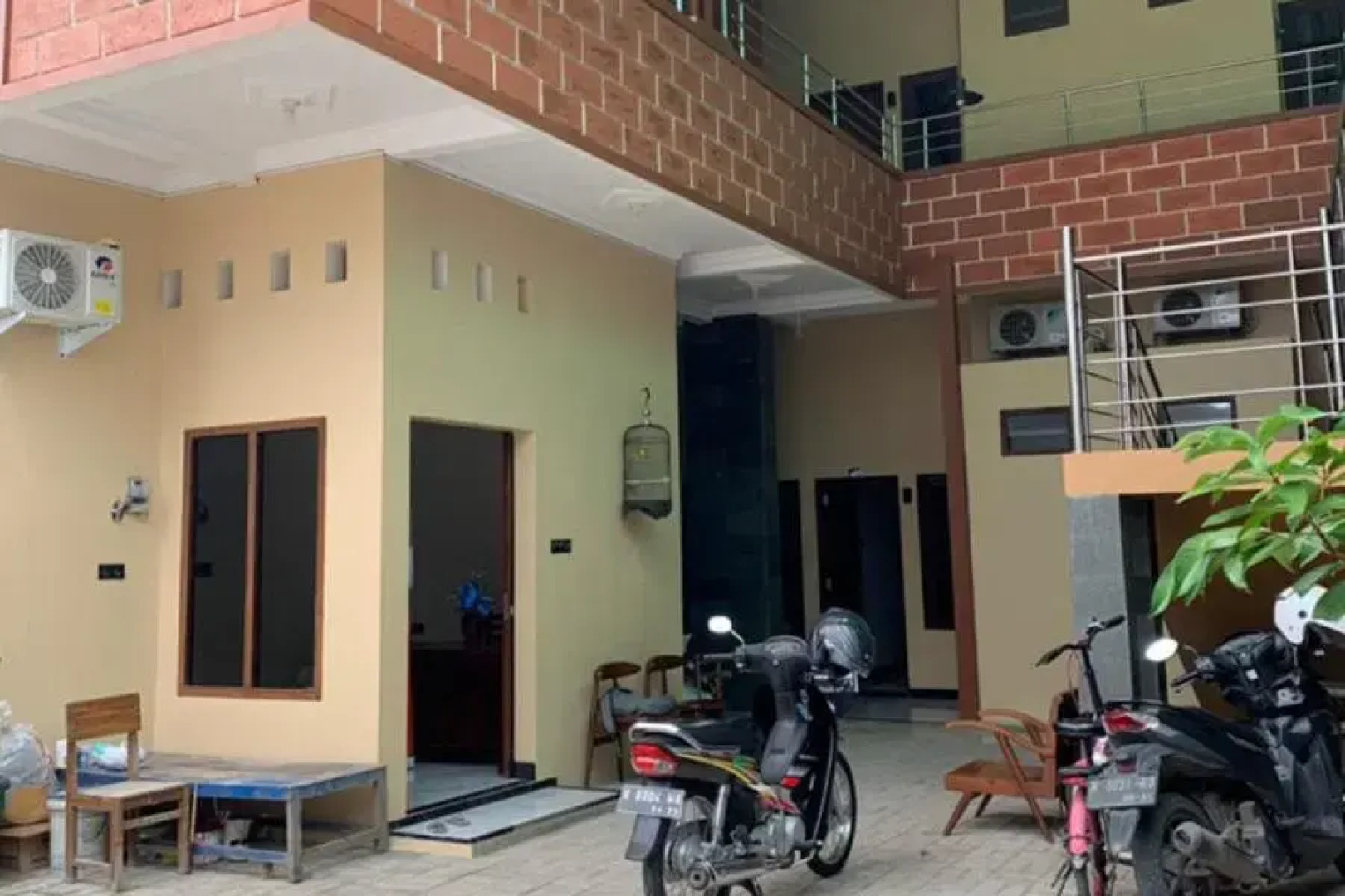 RedDoorz Syariah near Kawasan Simpang Lima Pati