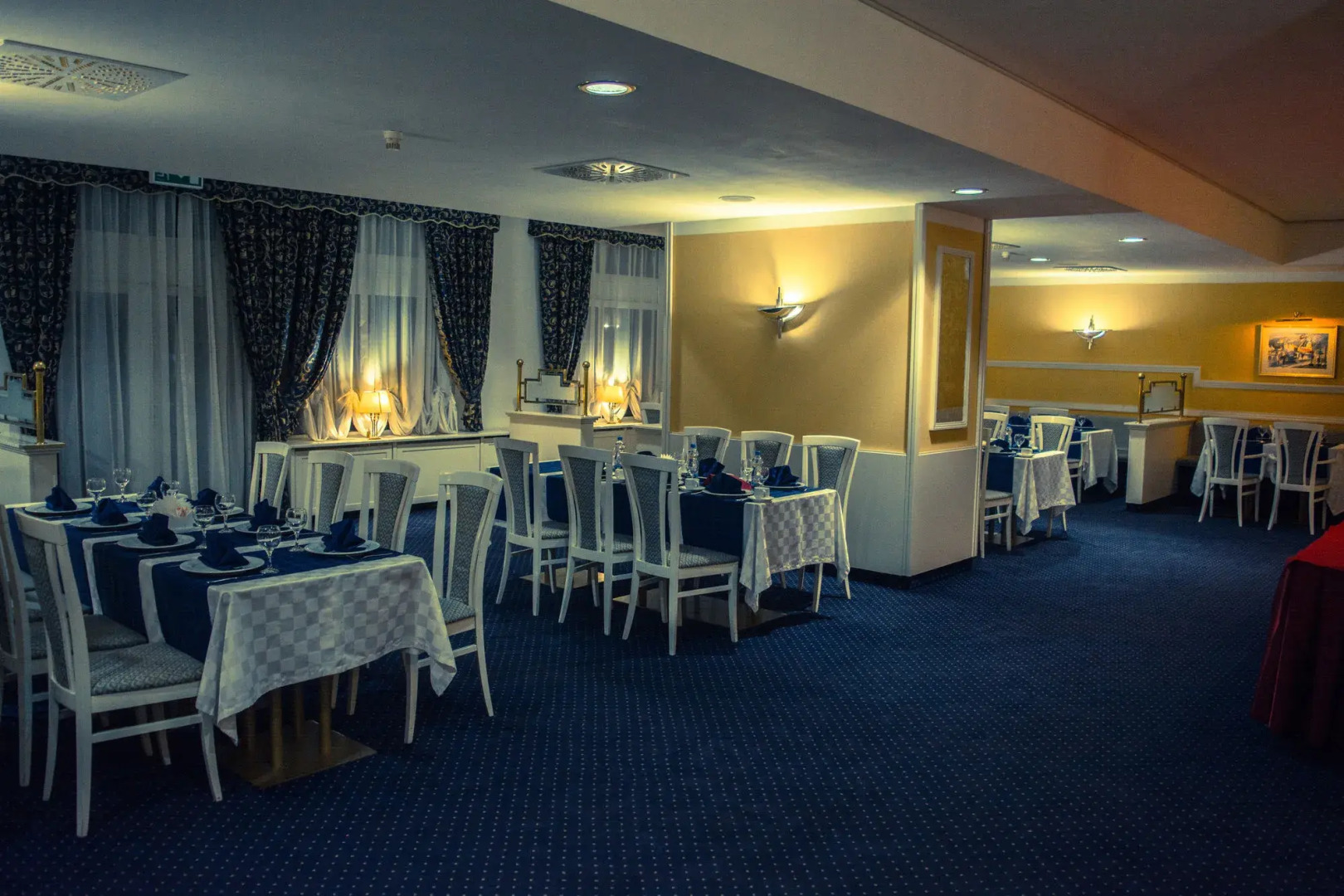 Шодлик Палас