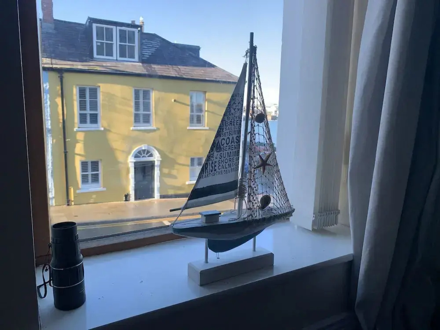 Harbour View Luxury Comfortable Holiday Apartment