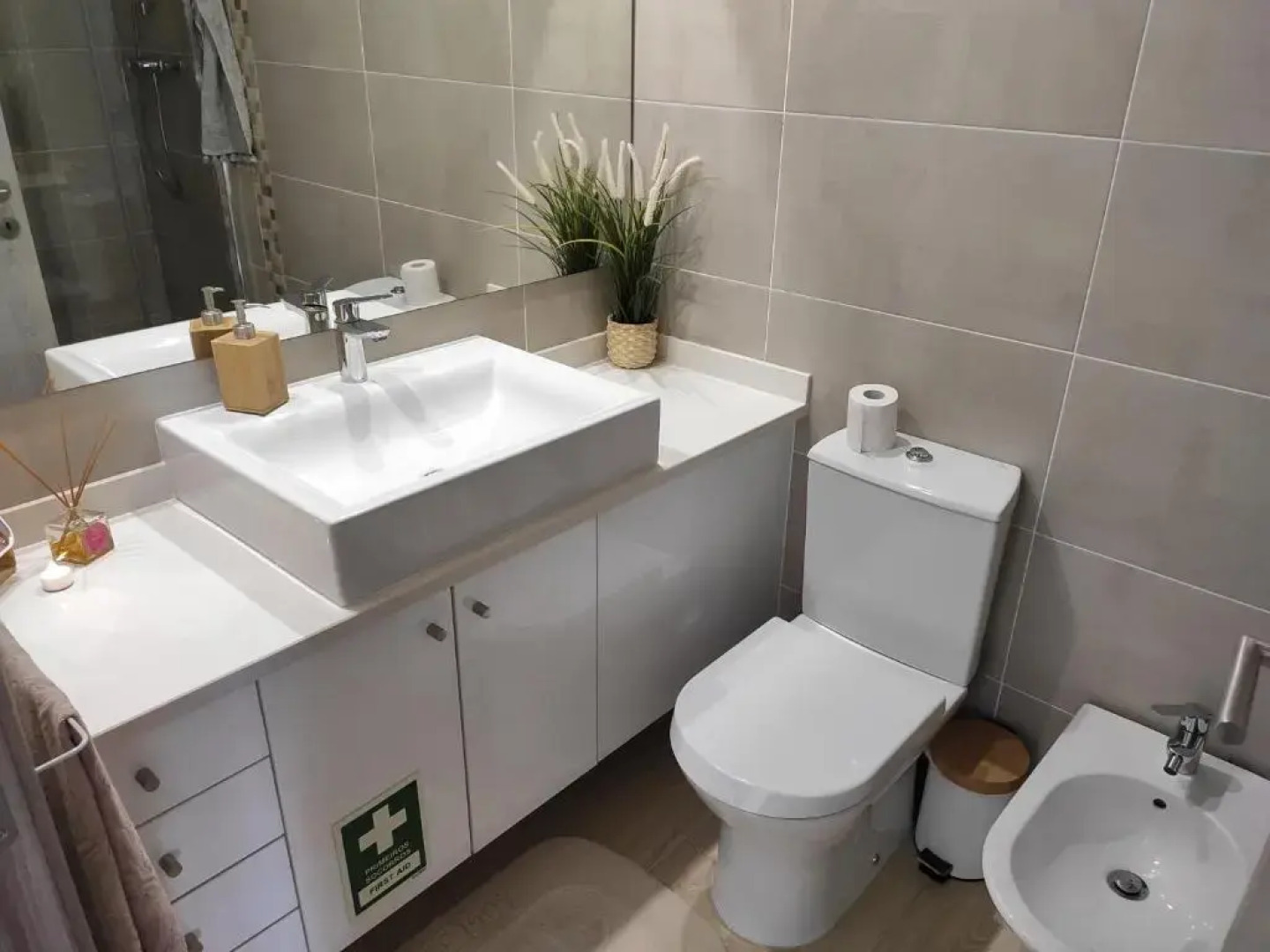 Numar Residence J -Manta Rota