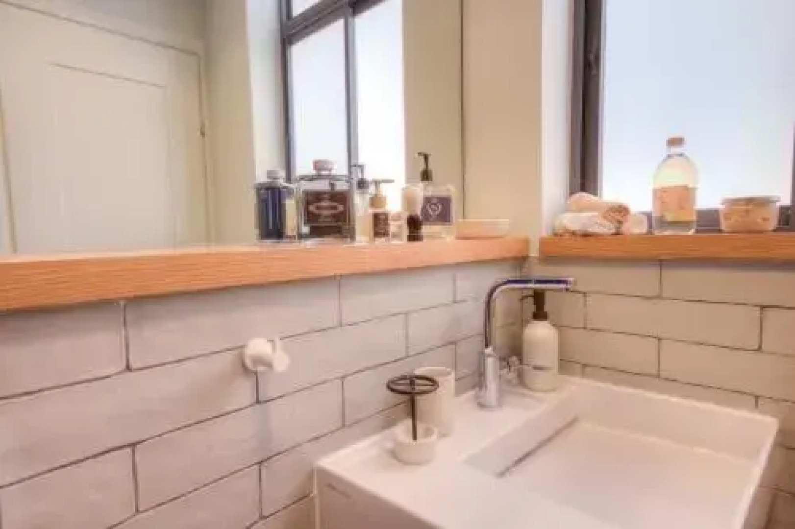 Ben Gurion Apartment