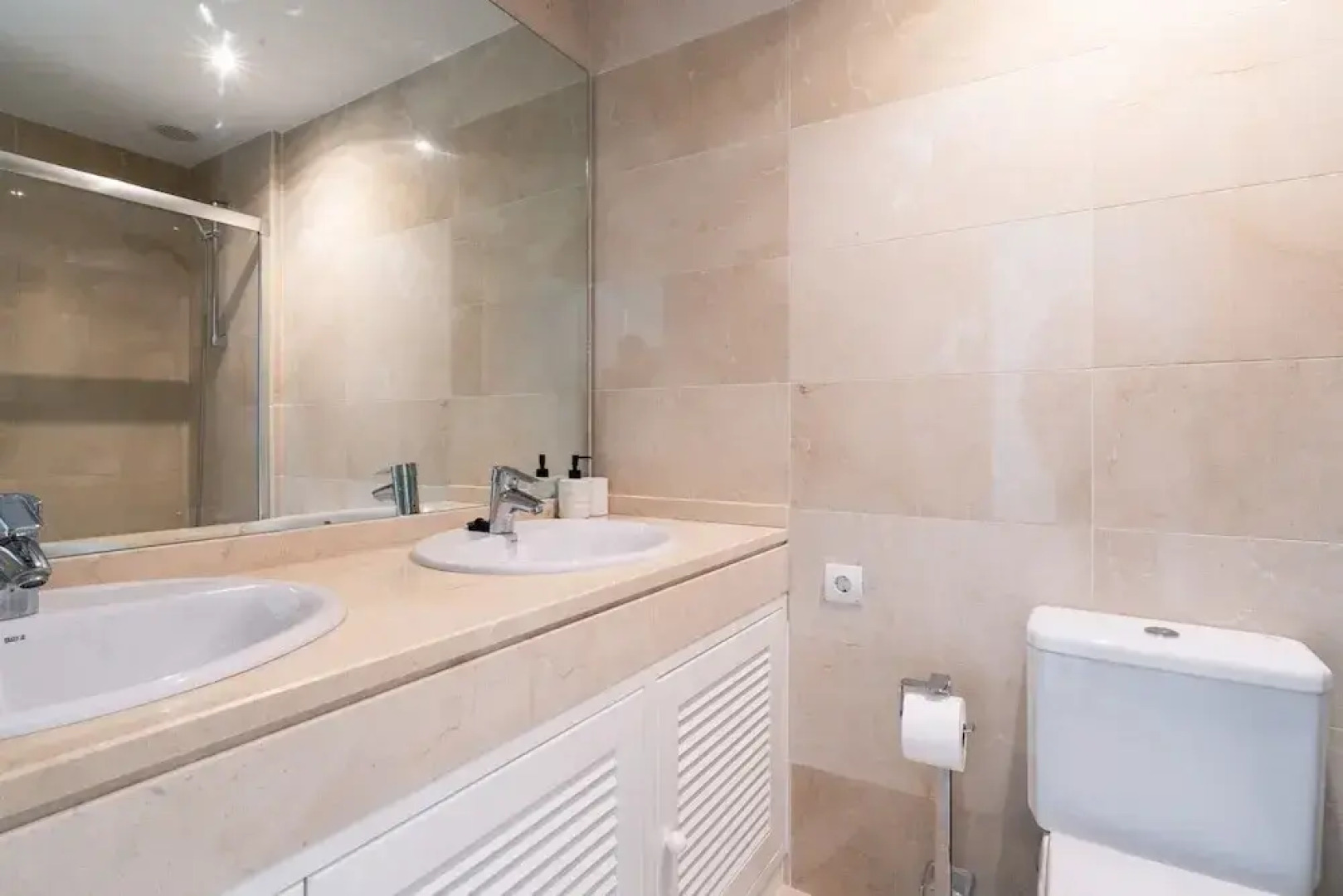 Beautiful Apartment With View