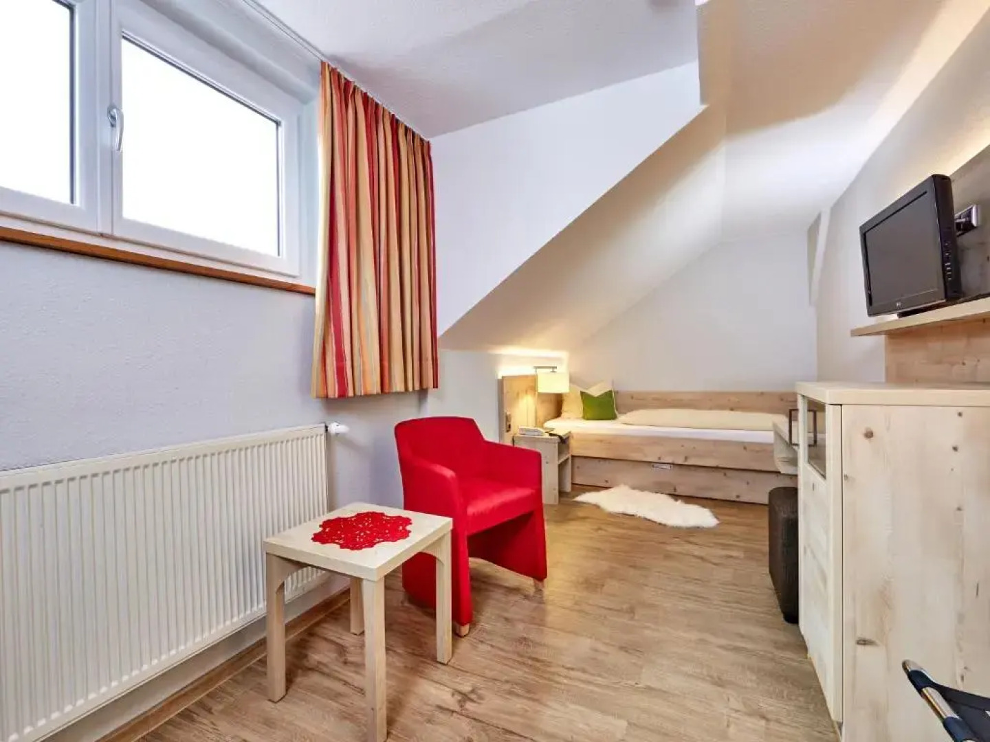 Zum Turm  -  Apartments und Gästezimmer