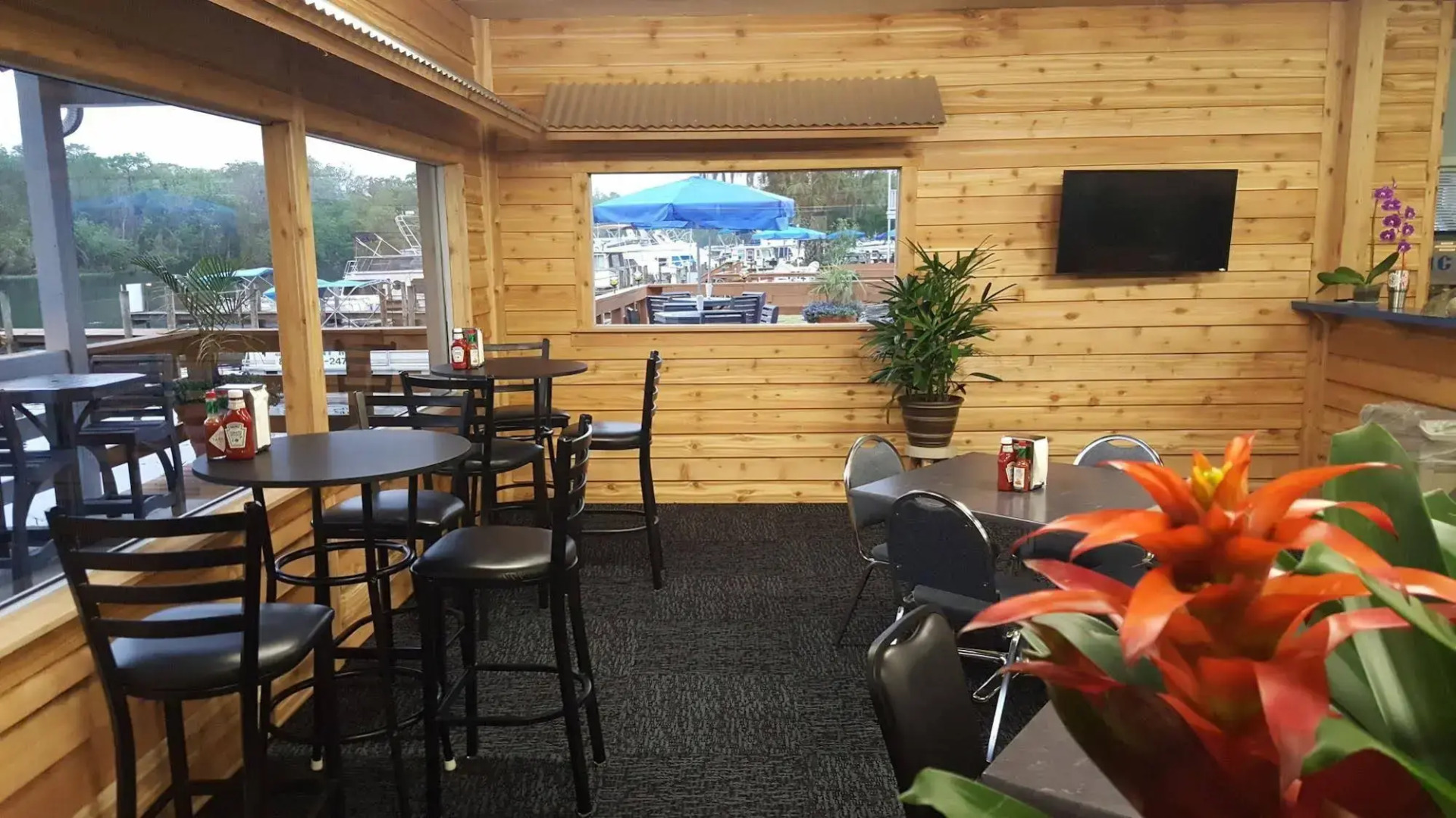 Hontoon Landing Resort & Marina