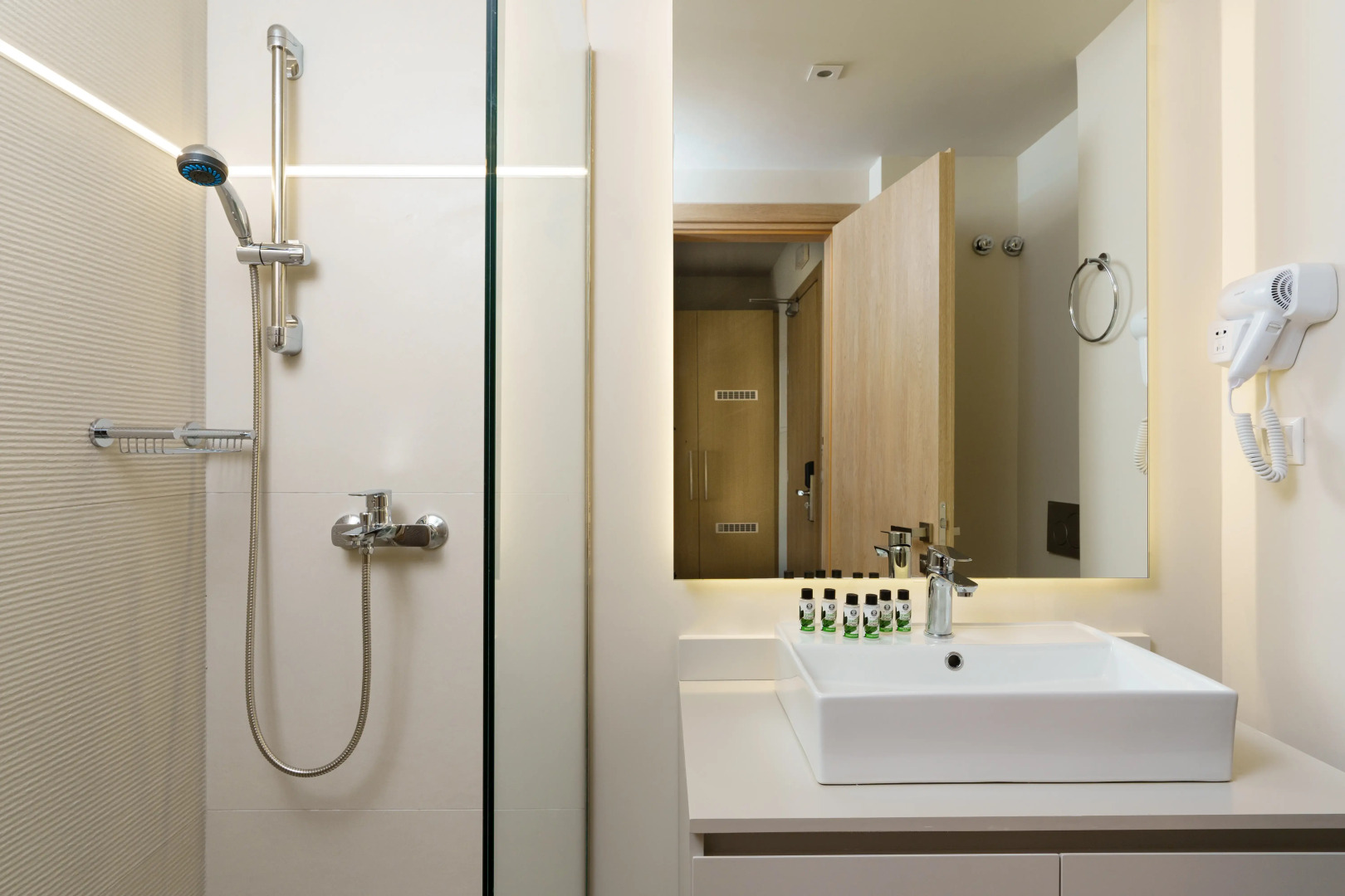 Gallery Central Piraeus Port