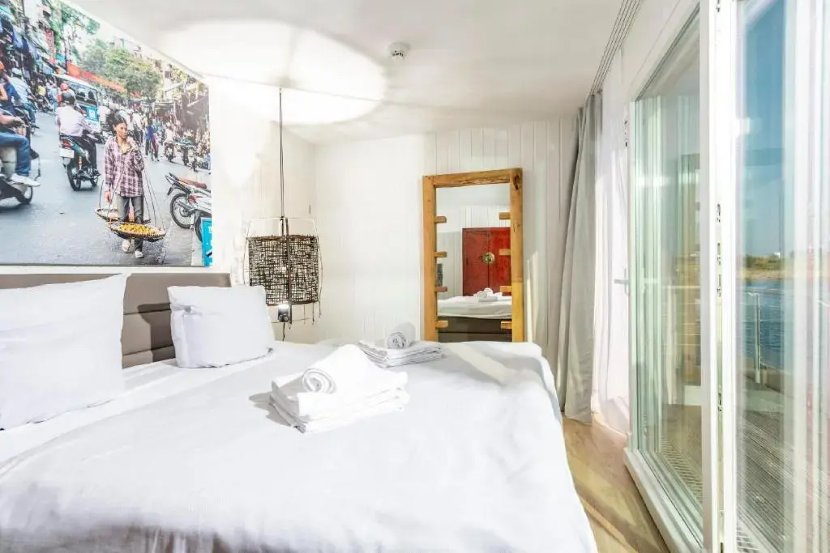 Schwimmendes Haus 10 Grad Ost