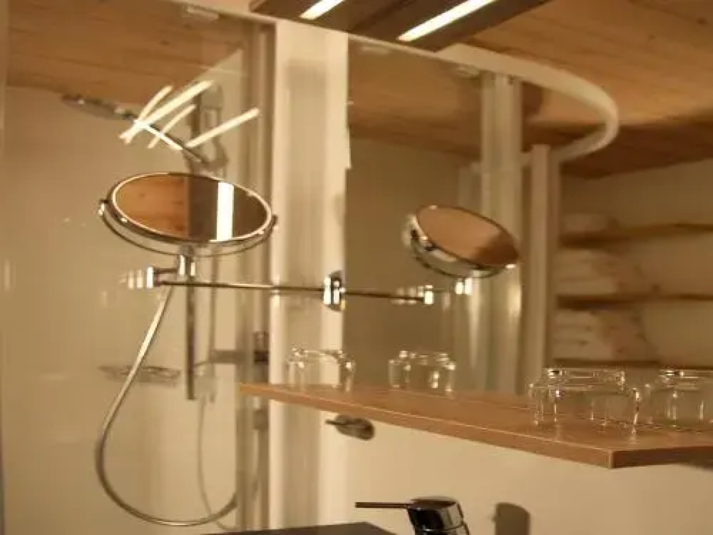 Bim schwarza Stürar & Haus Hedwig