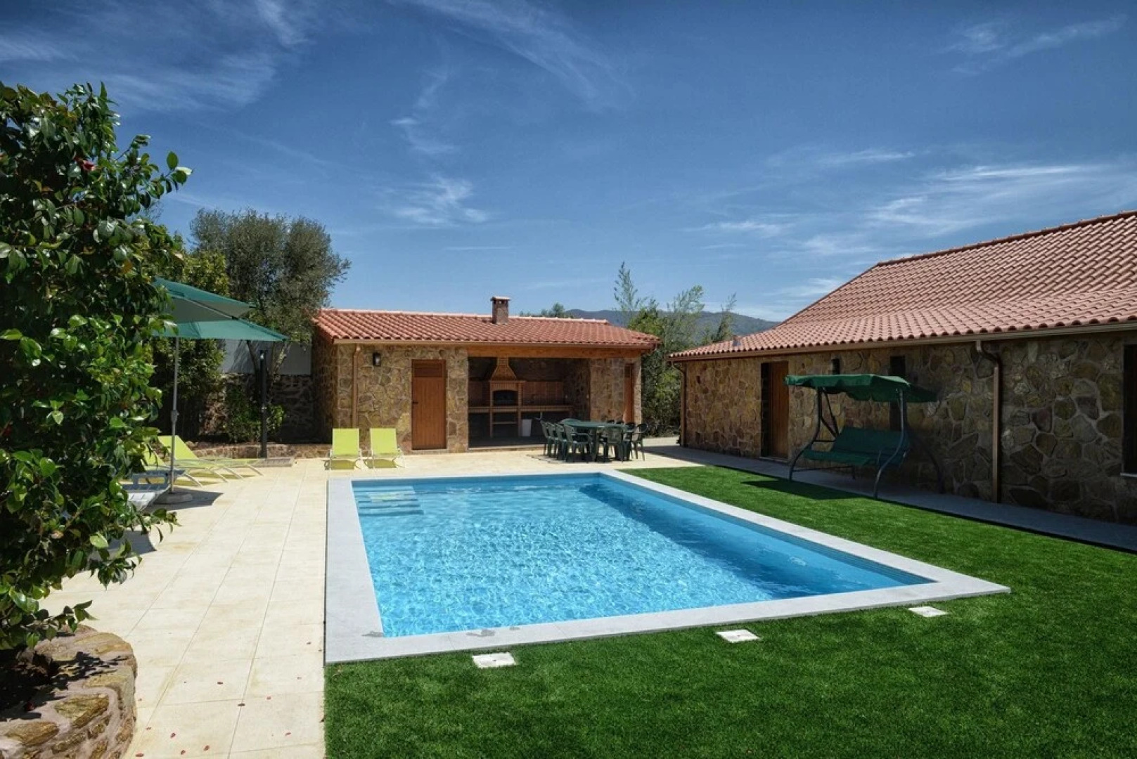 House With 8 Bedrooms in Celorico de Basto, With Pool Access, Furnishe