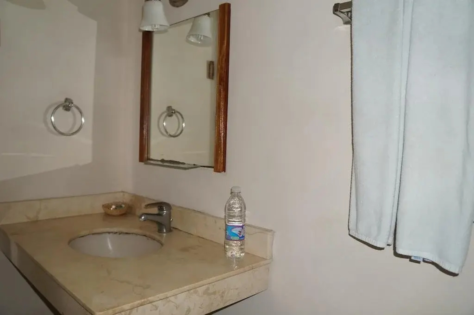 OYO Hotel Casa Regina