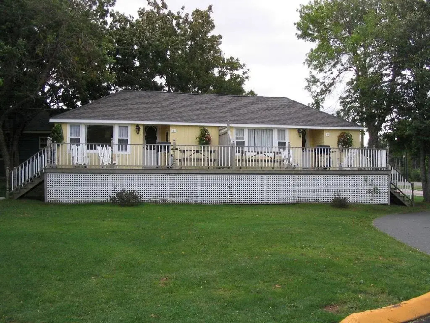 Cavendish Corner Motel Inn
