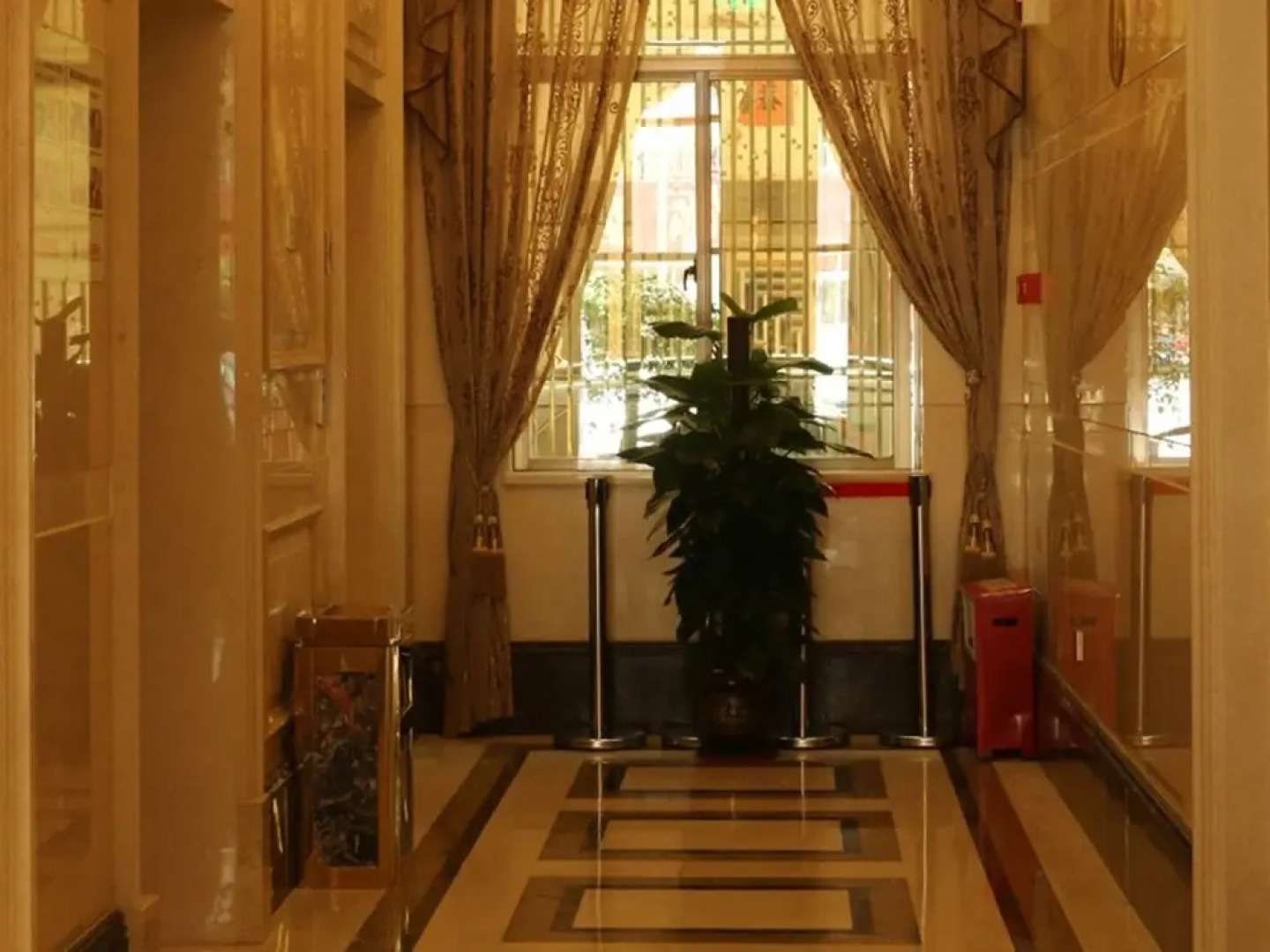 GreenTree Inn Shanwei Haifeng County South Sanhuan Road Hotel