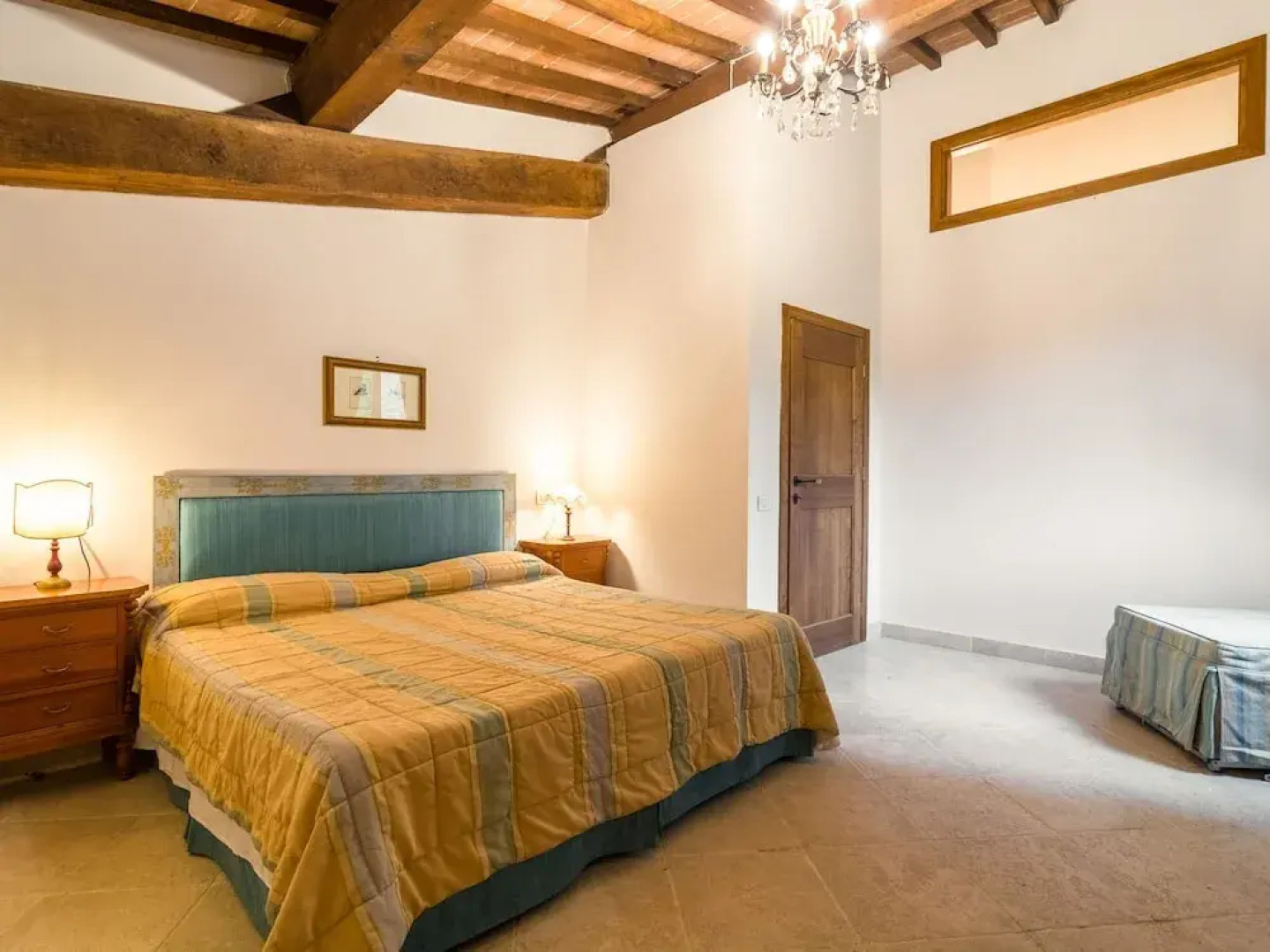 Pleasant Farmhouse in Rapolano Terme With Swimming Pool