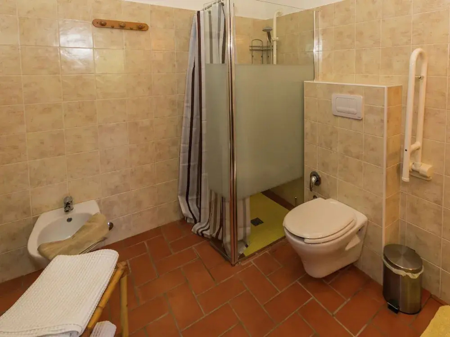 Modern Farmhouse in Ficulle with Swimming Pool