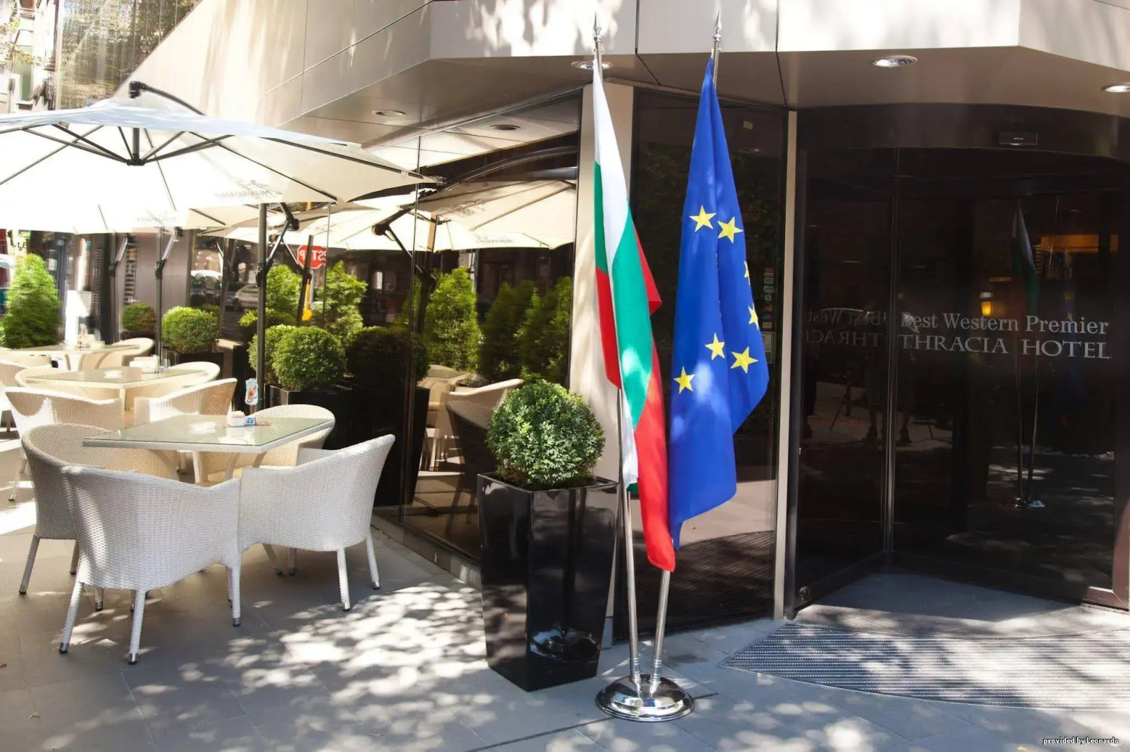 Rosslyn Thracia Hotel