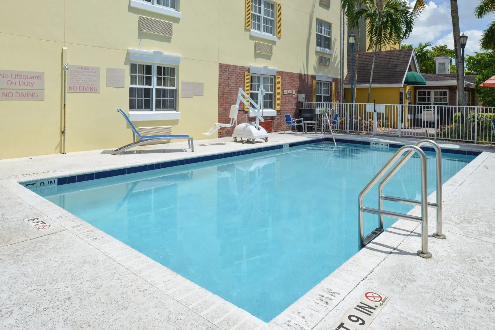 Candlewood Suites Miami Lakes by IHG