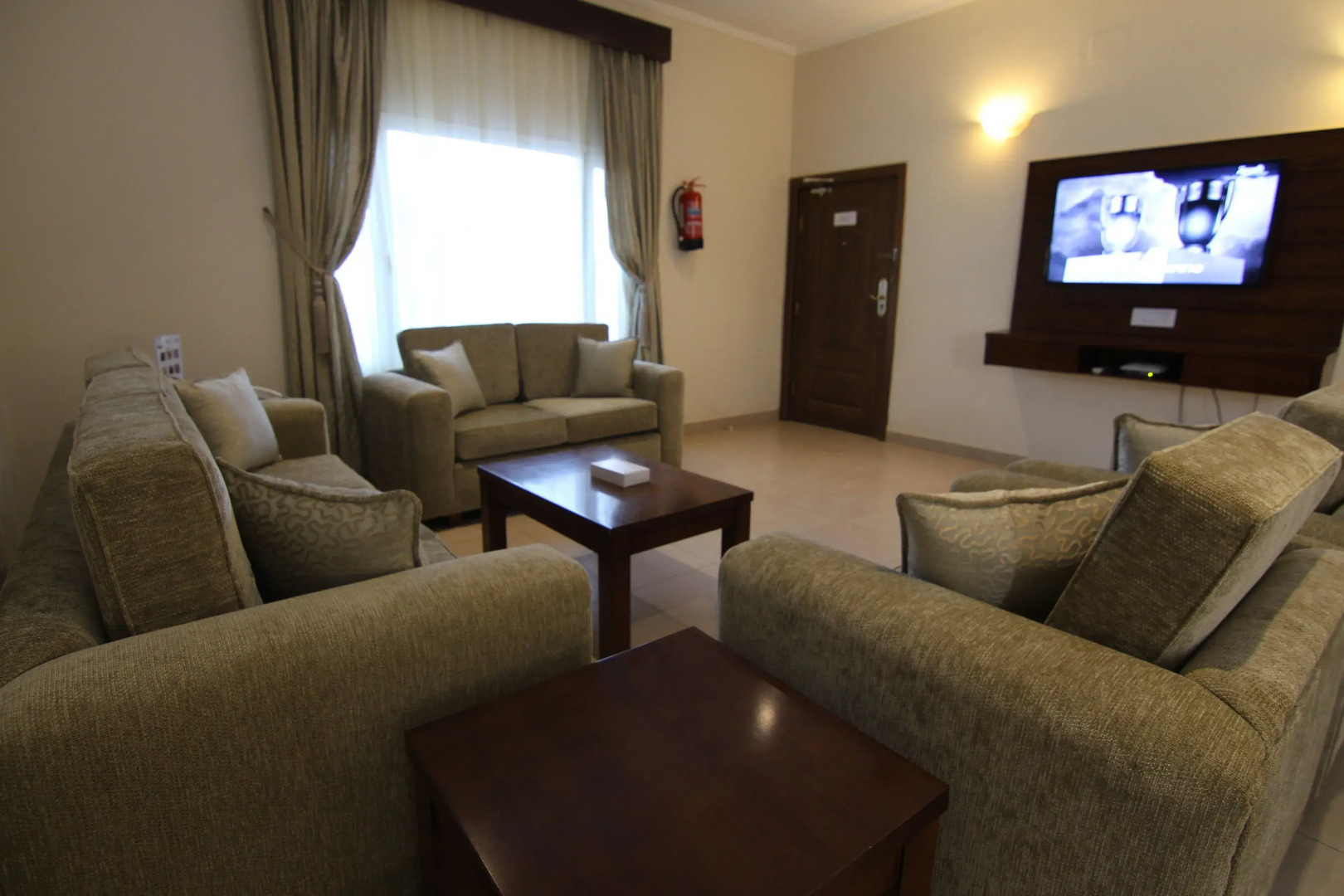 Al Jar Resort - Families Only